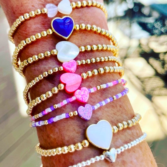 Evil eye Handmade 14k gold filled stretch tiny mother of pearl evil eye bracelet - Picture 4 of 8